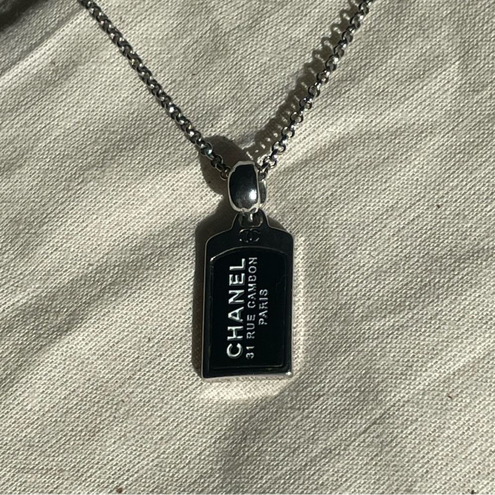 Vintage CC Fashion Dogtag Silver Enamel Necklace